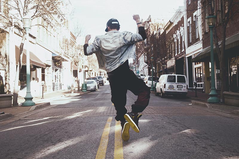 andre hunter p I9wV811qk unsplash 1